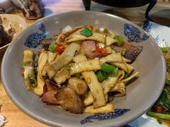 -湘聚南县土菜馆(龙山二路店)
