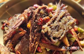 Finger-Licking Dry Pot Duck Head