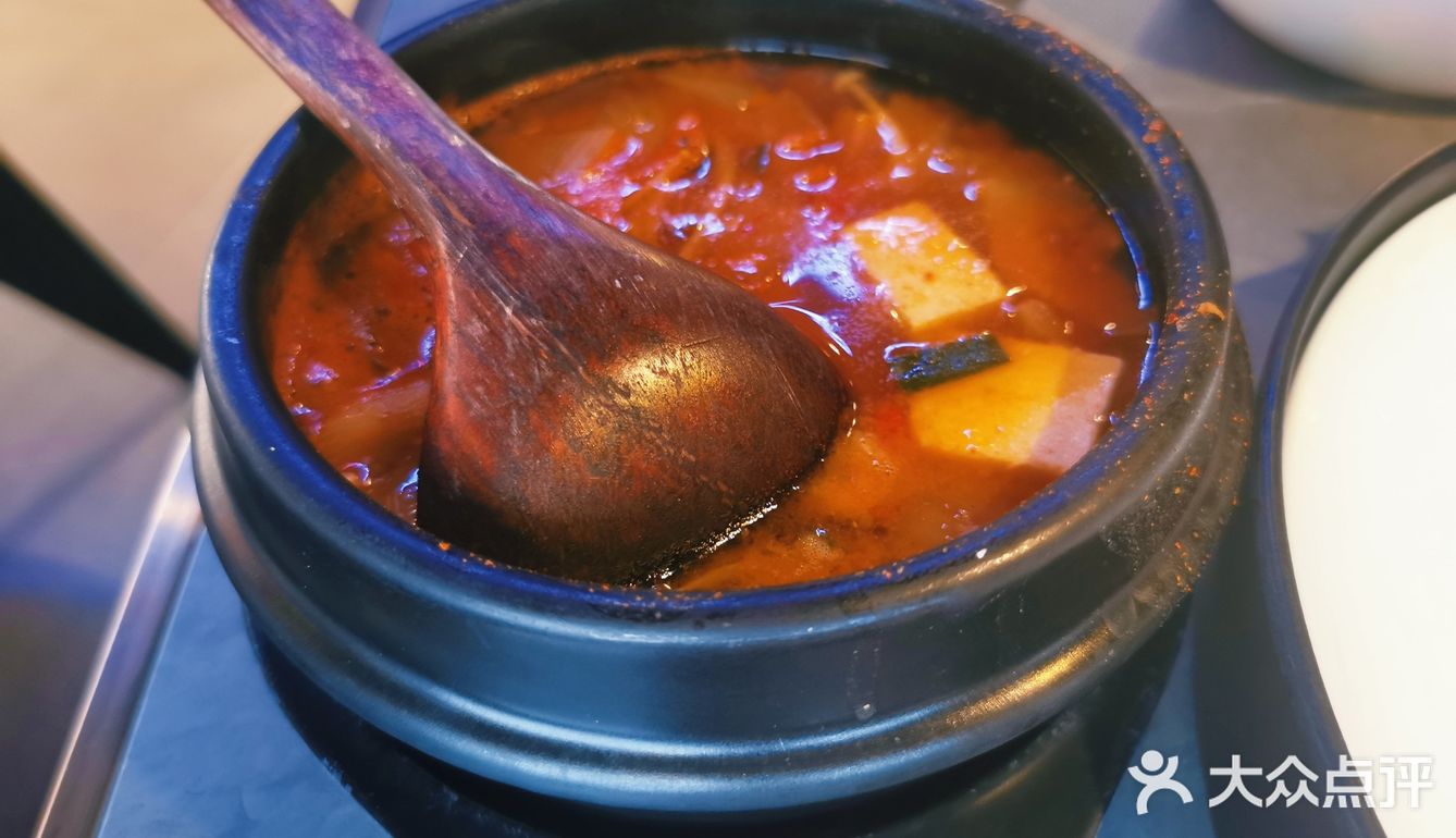[调皮]吃肉肉咯