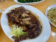 -鹏城人家海鲜酒家·23年老字号(较场尾店)