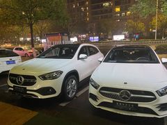 -杭州中升之星奔驰4S店(滨江店)