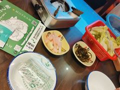 -富正毅三下锅·湘西韵味(天门山索道店)