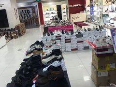 -百盛(中山路店)