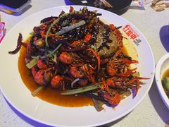 -红盔侠小龙虾(海宁银泰店)