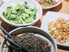 -偶屋里钵少爷(时代广场店)