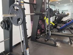 -思迈威健身(积玉桥万达店)