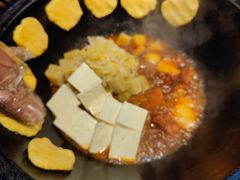 -袁小二大东北铁锅炖(吉祥村总部)