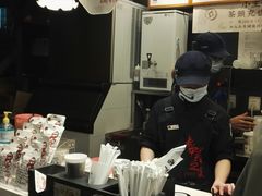 -茶颜悦色(岳麓山顶店)