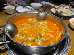 酸汤鱼火锅-阿婉贵州苗家酸汤鱼(梅林店)