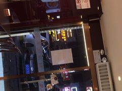 -川流不息·地道川菜·小龙虾(松东路店)