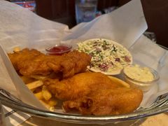 -The Cheesecake Factory(baldwin avenue)