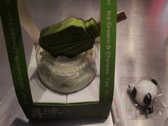 -须尽欢·冰淇淋&中国茶(翔殷路店)