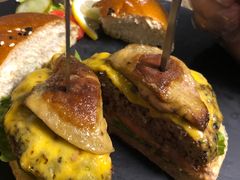 -HIGH FIVE哈福手工汉堡(桂林路店)