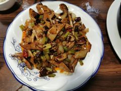 -公寓家常菜馆(海军博物馆店)