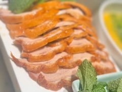 德胜枣木烤鸭-雀蓝川菜(奥体广场店)