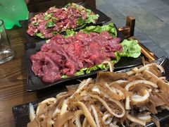 -乡土黄·鲜牛肉火锅·小龙虾(兴业街店)