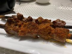 戈壁滩红柳烤肉-巴扎美食·新疆菜·西域歌舞表演餐厅(新疆大厦店)