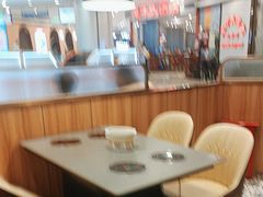 -遇上西雅图多融合海鲜自助餐厅(中房金谊广场店)