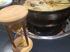 -野菌皇海景野生菌火锅(滨海大道店)