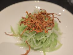 -吴越荣记苏州菜·松鼠桂鱼 100% 活鱼现做(月光码头店)