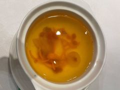 松茸菌皇螺片汤-青岛富力艾美酒店-乐美中餐厅创意胶东菜