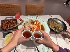 -先启半步颠小酒馆(万风新天地店)