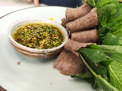 薄荷牛肉卷-云腾食府·云南菜