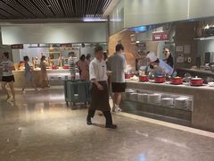 -三亚湾海居铂尔曼度假酒店