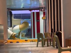 -涨巢·潮玩水疗局