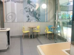 用餐区-DQ·蛋糕·冰淇淋(金牛万达店)