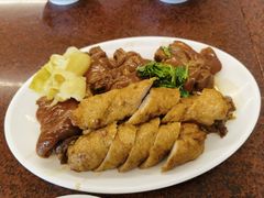 -猪脚洪隆江猪脚饭