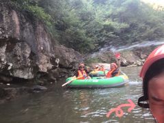 -雅鲁激流探险漂流