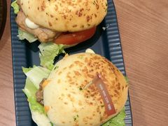 -必胜客(鞍山万象汇店PH店)