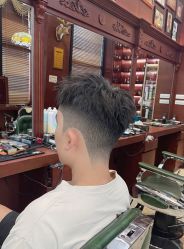 -尼特斯男士发型馆