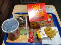 -汉堡王(下沙银泰店)