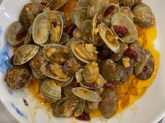 -江城燕子大排档(江汉路步行街店)