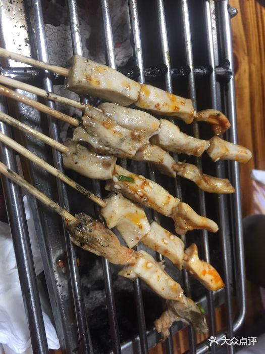 正宗三门小老弟牛肉串牛黄喉图片 - 第1张