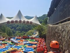 -虎啸峡漂流