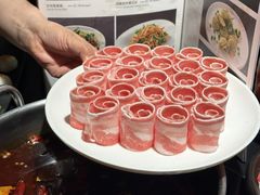 -鲜入唯煮·港式海鲜牛肉火锅(金宝街店)