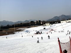 -华彬猛犸滑雪场