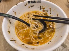 -蒙自源米线大王(花园城商场店)