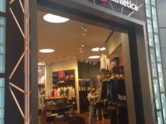 -lululemon athletica(希慎广场店)