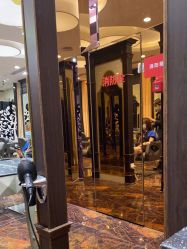 -八佰伴8008星级形象店