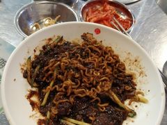 -釜山火炉·海鲜烤肉(紫藤路店)
