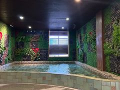 -泉城欧乐堡戏水湾艺术养生温泉