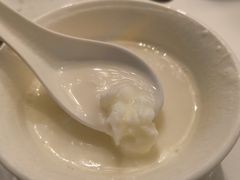 蛋白杏仁茶-王子饭店(圆方店)