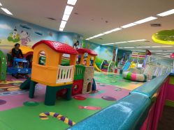 -孩子王童乐园(天津远洋乐堤港店)