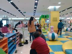 3楼儿童游乐区-新华百货CC Park购物广场