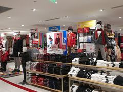 -优衣库(上海正大广场店)