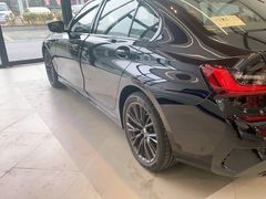 -上海宝诚尊悦宝马4S店(静安店)